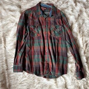 Plaid Button-Down Shirt in Red and Green